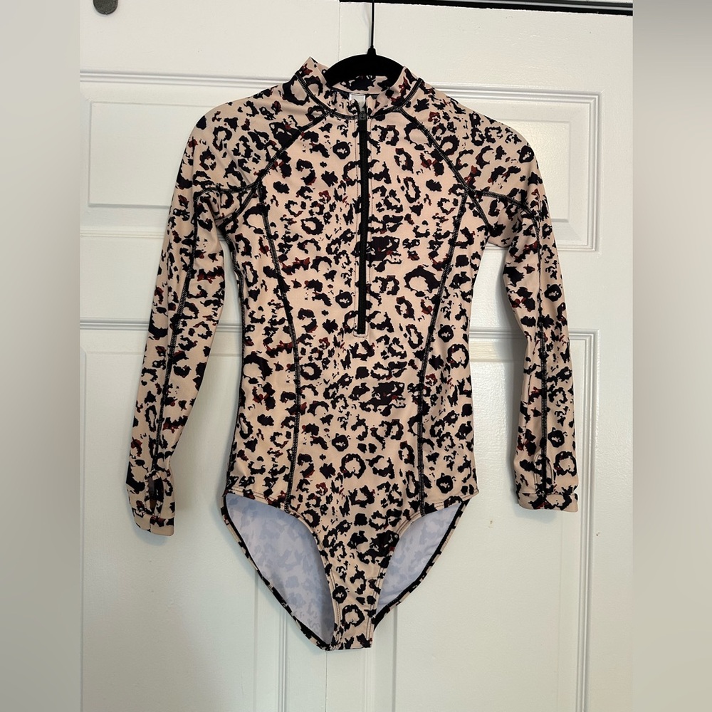 Long Sleeve Leopard Print One-Piece Swimsuit - Blush